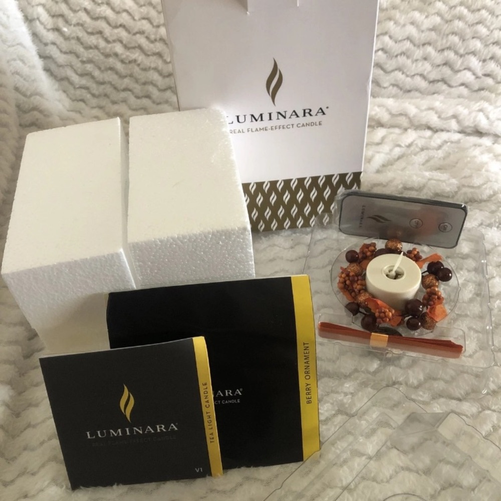 Luminara Real Flame Effect Candle‎ brown Berry Glass Ornament fall home decor